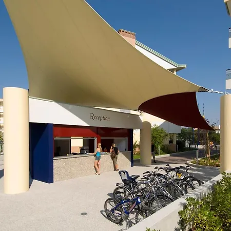 Planetarium Aparthotel